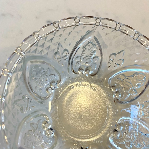 VTG KIG Malaysia Hearts Candy dish with Lid - Picture 11 of 13